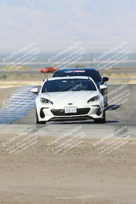 media/Sep-15-2024-Speed Ventures (Sun) [[7a54f7ed2f]]/Yellow Group/Session 1 (Outside Grapevine)/